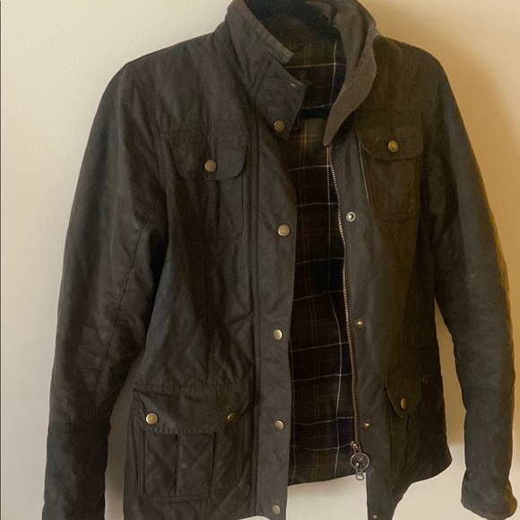 Women’s Barbour Quilted Utility Jacket - Picture 2 of 6